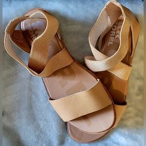 Sorel Women's Tan Leather Sandals